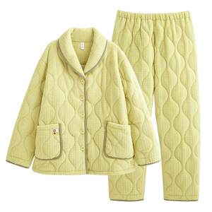 Xuanliang couple pajamas women's autumn and winter three -layer thickened cotton jacket plus velvet men's home clothing set