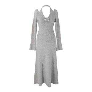 SYT homemade waist-slim wool halter neck flower knitted dress for women's new winter slim long-sleeved A-line skirt
