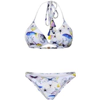 
BE Van der Ann's small breasts gathered with sexy backless bikini