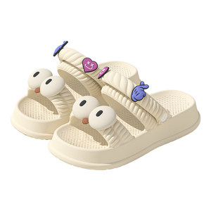 
Cute and cute sandals for women to wear in summer 2026 new versatile thick-soled beach sandals for women