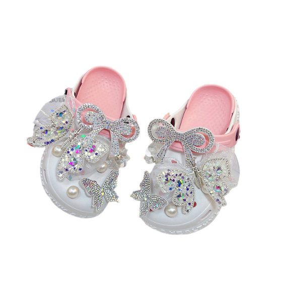 2025 hot butterfly pearl sandals for girls comfortable soft sole children's hole shoes at the seaside anti-slip outside wear for women summer
