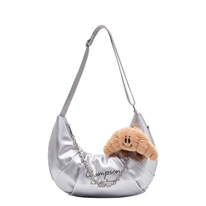 
Champion Champion 2025 new shoulder bag croissant bag men and women couple casual crossbody bag trendy and versatile