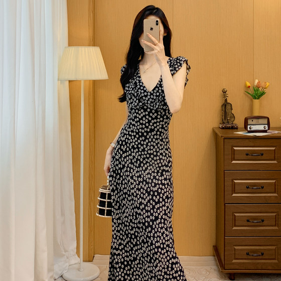 Platycodon 프랑스어 부드러운 스타일 꽃 치마 여성의 새로운 여름 핫 스타일 슈퍼 아름다운 허리 v 넥 플라잉 슬리브 드레스