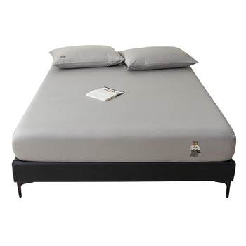 TeenieWeenie cotton fitted sheet