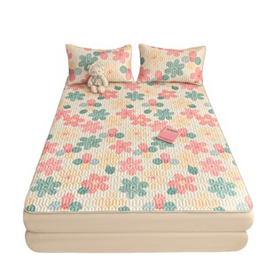 
2025 new summer natural ice silk latex mattress type A mother and baby grade summer machine-washable mattress mattress sheet