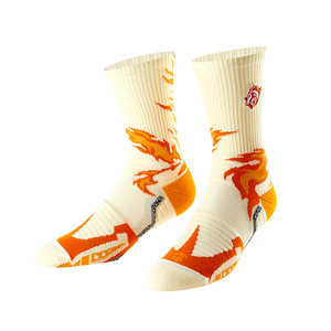 
Wei Dong Year of the Horse limited actual basketball socks men's American towel bottom sports training non-slip thickened long-tube elite socks