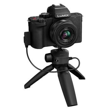 Panasonic G100D entry-level mirrorless camera vlog tool