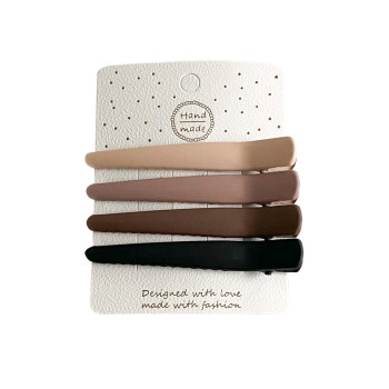 Simple makeup hair clip! GirlFriend
