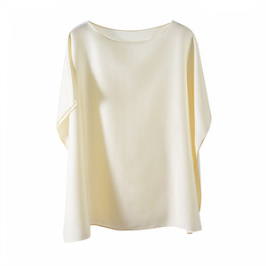 
Minimalist mulberry silk short-sleeved T-shirt top, high-end, fashionable, loose and commuting silk women's clothing 2026 summer new style