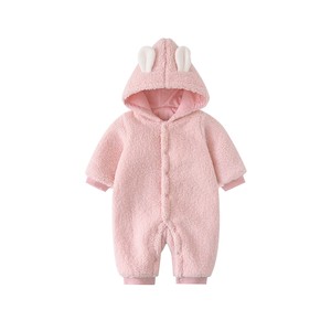 
Tongtai baby jumpsuit autumn and winter baby plus velvet thickened clothes children's outing clothes hooded rompers