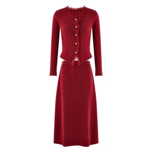 
Qiushui Yiren's classic fashionable temperament simple two-piece set 2025 winter new style female atmospheric red suit