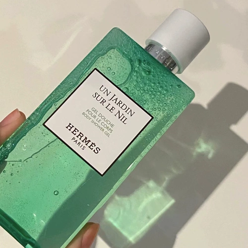 Связанные прямые волосы Hermes Hermes River Orange Green Spring Aragrance Shocking Handwaters 200/300 мл