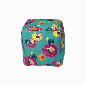 Xiaole goes to the original parent -child outfit and smashes her body without pain.
