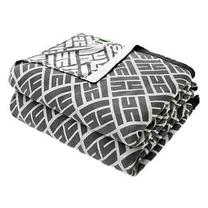 
Ruyi Class A bamboo fiber cool summer quilt machine washable thin sofa nap cover gauze towel quilt quilt