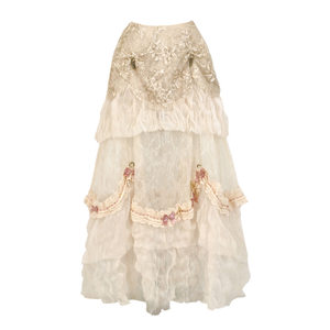 
Blood supplies the original cupid's poetry box. Basil's French elegant long trailing skirt for Christmas.