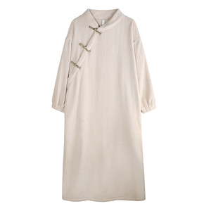 Xuanliang [antistatic] new Chinese nightgown for women in winter thickened coral velvet pajamas flannel large size super long skirt