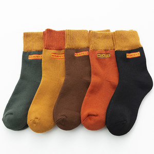 Men's middle tube thick and velvet, warm autumn winter cotton socks, men's winter shower, sweat, sweat absorption long sock trend
