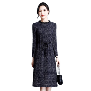 Ellen dress with waist-hugging temperament and elegant and fashionable mid-length A-line skirt 2025 new mother fashionable age-reducing skirt
