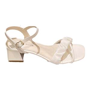 
High-heeled sandals for women's summer outer wear 2024 new fairy style with skirt, beautiful women's thick-heeled temperament Roman shoes