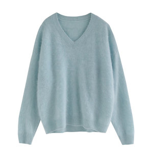 
Xu Dalian's customized autumn and winter atmospheric brushed sweater scarf Australian sheep wool v-neck sweater top for women