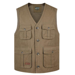 Spring and Autumn New Year's buckle pure cotton vest men middle -aged and elderly multi -pocket large size V -neck buckle shoulder vest khaki color
