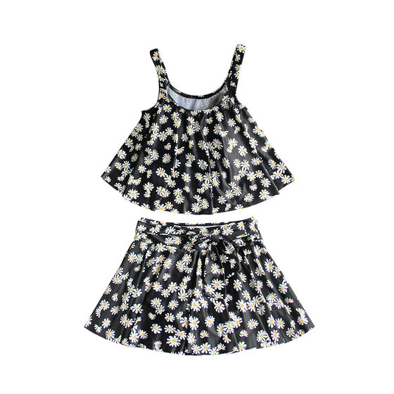 Little daisy ruffled swimsuit girl split skirt conservative Yi Mengling with the same couple with hot spring swimsuit