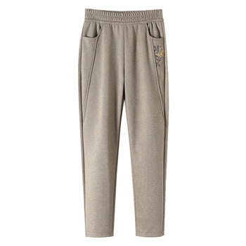 
Middle-aged and elderly mothers with straight-leg grandma pants casual in autumn and winter