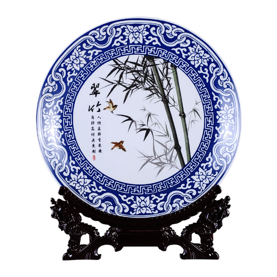 景徳鎮の青白磁風景皿 - 古典的な明代様式