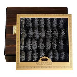 
Dalian light dried sea cucumber national standard 15 times pure wild seafood 9-year dry goods gift box deep sea ginseng pregnant women's supplements