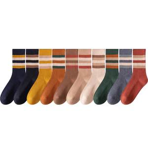 
100% breathable cotton socks for women in autumn and winter, stacked socks for anti-odor, sweat-absorbing and antibacterial medium tube spring stripes retro stockings
