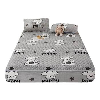 Three pieces of maternal and infant -level milk velvet beds
