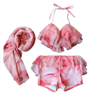 
Bikini swimsuit women Hainan Sanya travel beach vacation honeymoon couple suit men beach pants hot spring