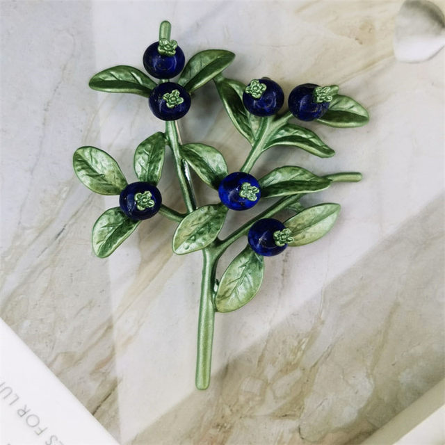 Lapis Lazuli Leaf Brooch Blueberry Fruit Paint Brooch Women's Alloy Corsage Accessories Matching European and American Clothing