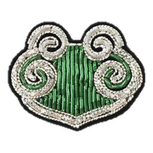 New Chinese style Chinese style Xiangyun Ruyi brooch Indian silk hand-embroidered clothes pins accessories necklines to prevent leakage
