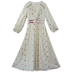 [199 area] Retro intersection dressing dress female spring and autumn new embroidery long skirt high waist and thin floral skirt
