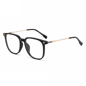 Sakawa Suyan Black Frame anti -Blu -ray glasses myopia women can be equipped with flat light eyes frame mirror frame men's tide big face is thin