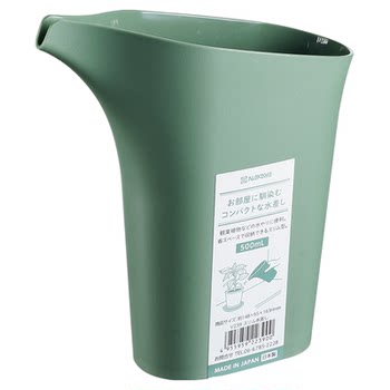 
High-looking small watering kettle imported from Japan