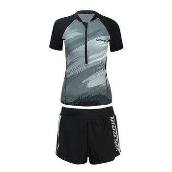 
2025 new large-size split swimsuit for women in hot spring