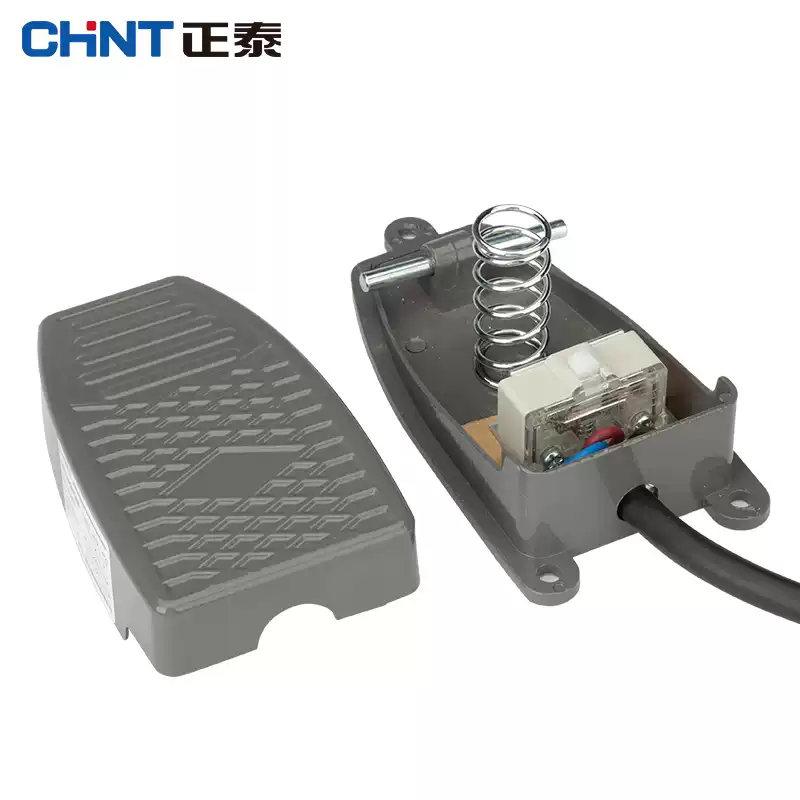 正泰脚踩开关220V 冲床车床机器防水脚踏开关 踏板YBLT-3 220V