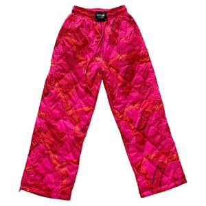 
Down pants for women wearing drawstrings for women with straight legs and fashionable high-end feel loose European winter white duck down nine-point pants