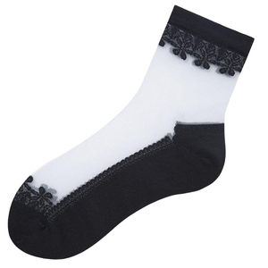 Stockings for women in spring and autumn transparent wear-resistant non-slip lace mid-tube breathable ice silk pure cotton bottom crystal glass short socks