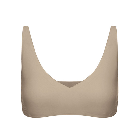 The essence of the essence is light and small glutinous strips, small breasts, soft support, invisible ultra-thin liquid foundation bra without steel rings and comfortable