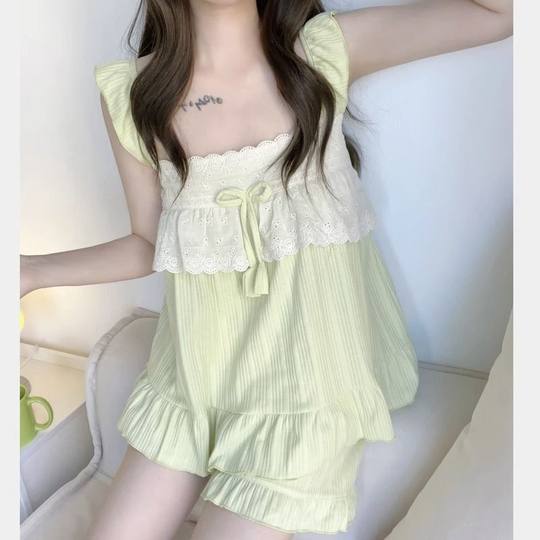 Sweet and pure lust style suspenders with small flying sleeves pajamas for women summer new lace advanced couple swimsuit set