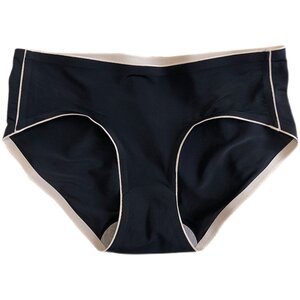Bi enters super soft, smooth and cool feeling, ice silk is breathable and comfortable, covering the buttocks and leaving no marks. Low waisted triangle pants, one piece underwear, bottom and toe