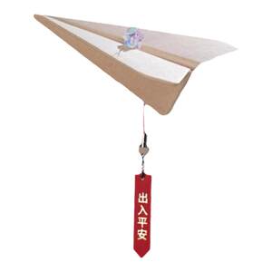 
2024 new car pendants paper airplane aromatherapy hanging ornament car fragrance high-end sense rearview mirror pendant decoration