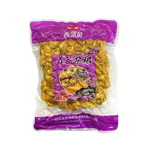 
Western style whole grains, corn, Quxiang musk (synthetic musk) wild fishing crucian carp and carp nesting material