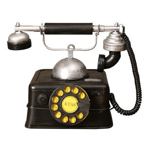 
Retro nostalgic old objects black and white television old-fashioned radio gramophone telephone model props decorative ornaments
