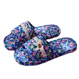 Four seasons of autumn and winter home room, cotton minced floral cloth bottom slippers, women's wood flooring quiet sound couples soft bottom