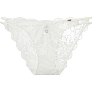 
Greer Sexy Briefs Romantic Lace Women's Underwear Low Waist Comfortable Thin Nude See-through 2026 Spring Style