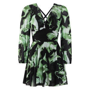 
2025 new hot style long-sleeved one-piece swimsuit for women plus size belly-covering slimming hot spring seaside vacation swimsuit